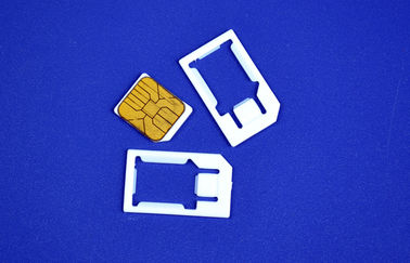 Adaptador plástico de la tarjeta del micrófono SIM del iPhone 4 a la tarjeta normal de SIM